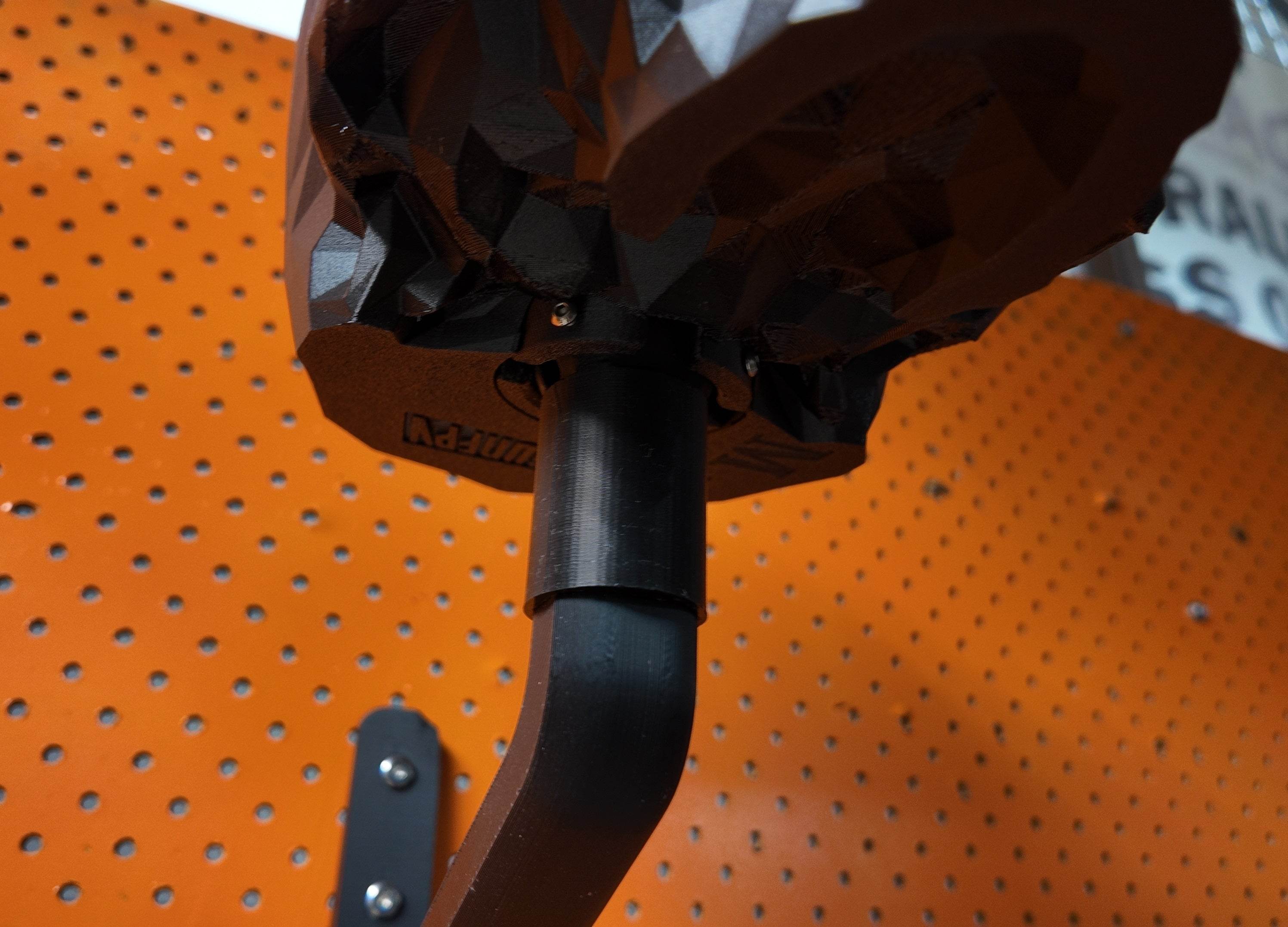 3D Printed Wall Mounted Articulated Hat Stands - Rising Sun FPV