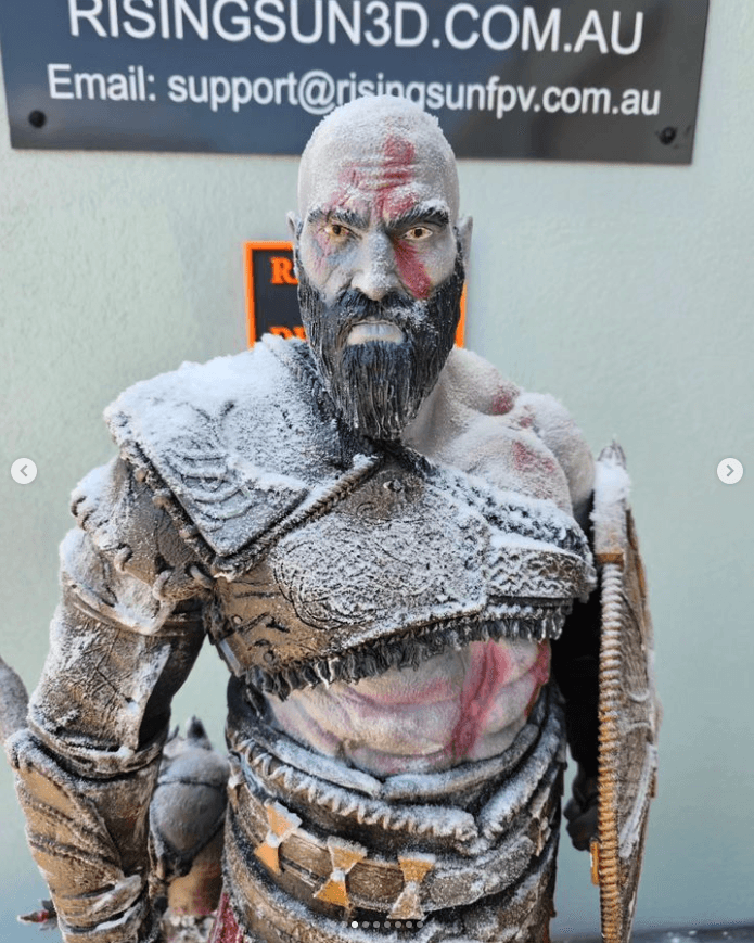 Kratos God of War Ragnarok Large Centrepiece Statue - Rising Sun FPV