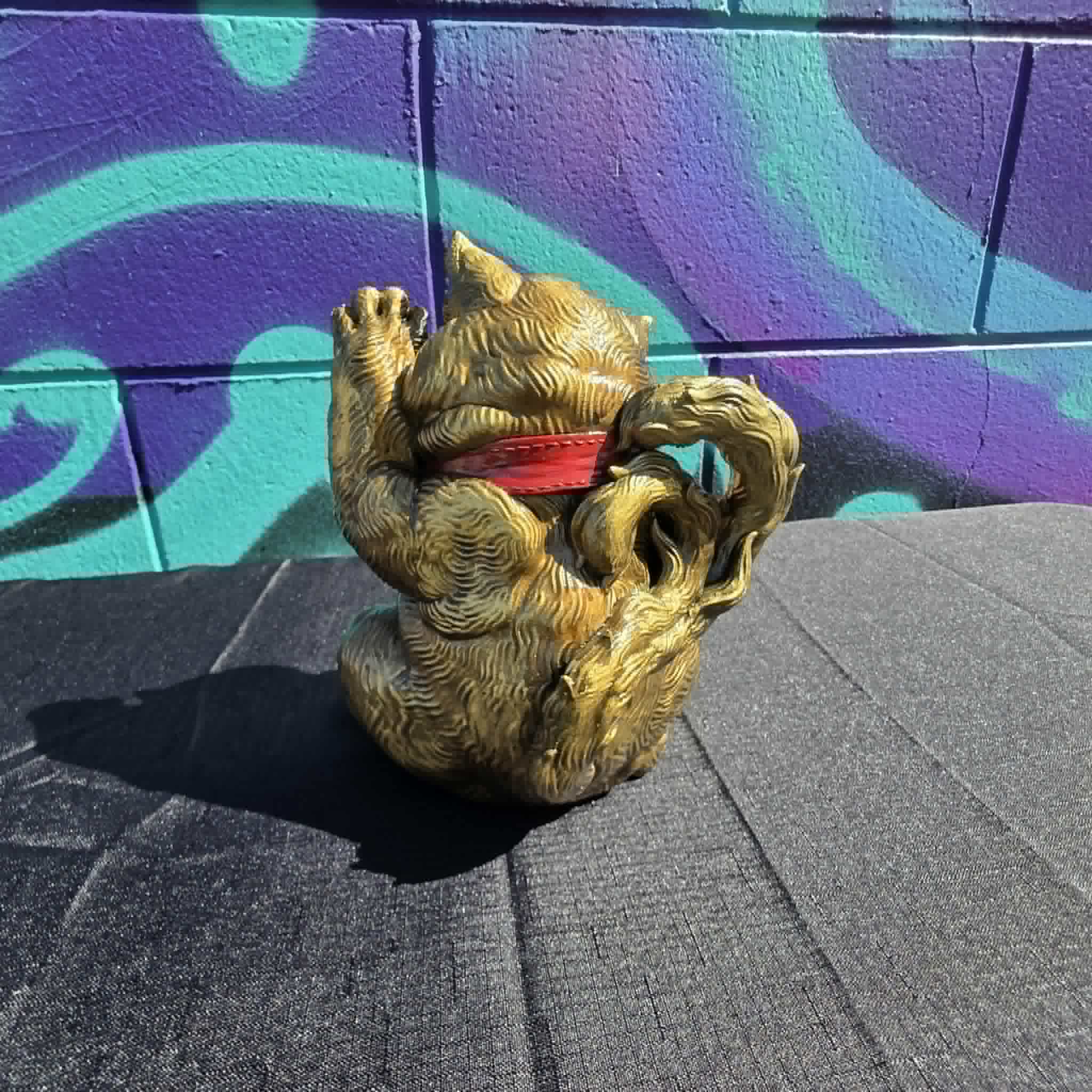 Evil Maneki Neko