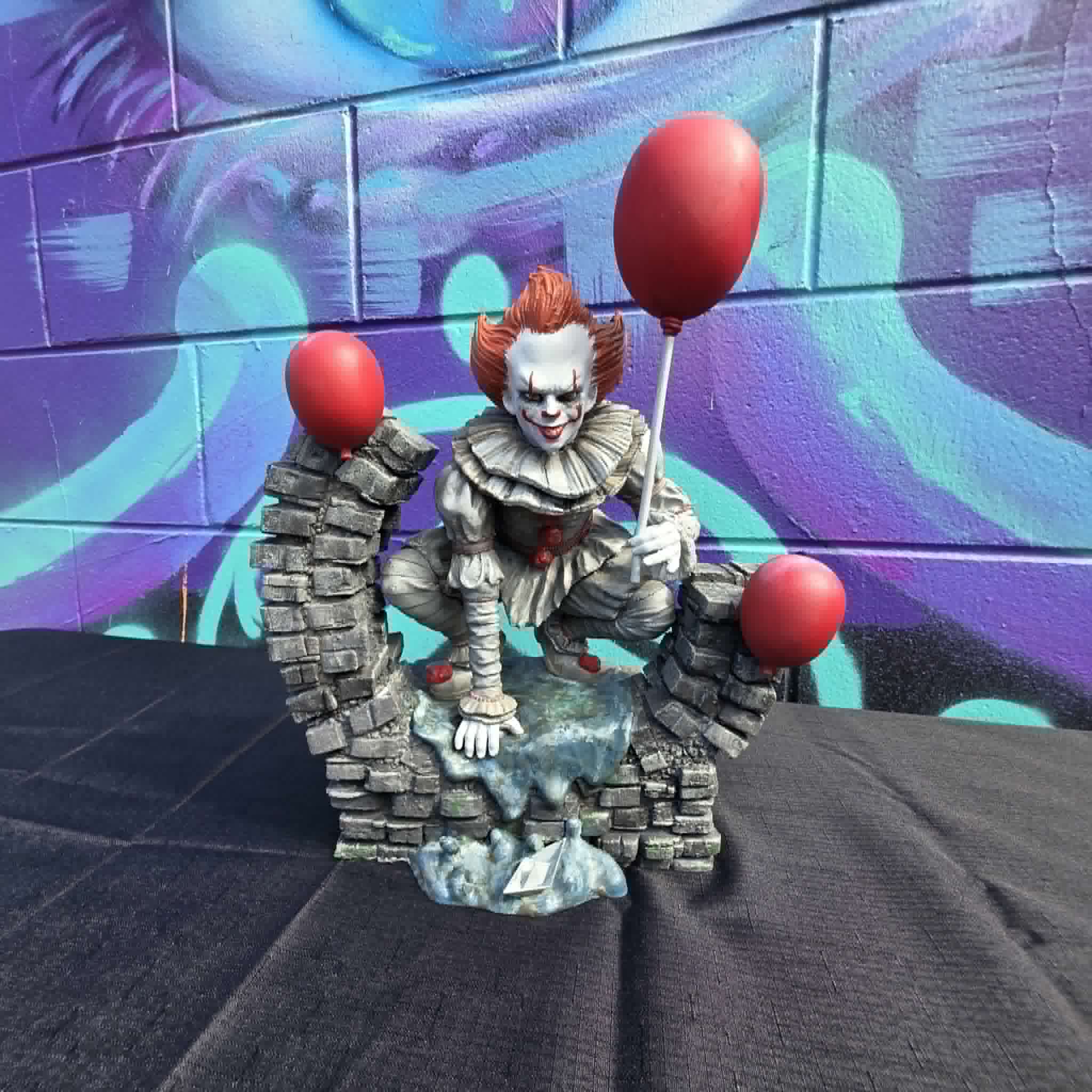 Pennywise Statue